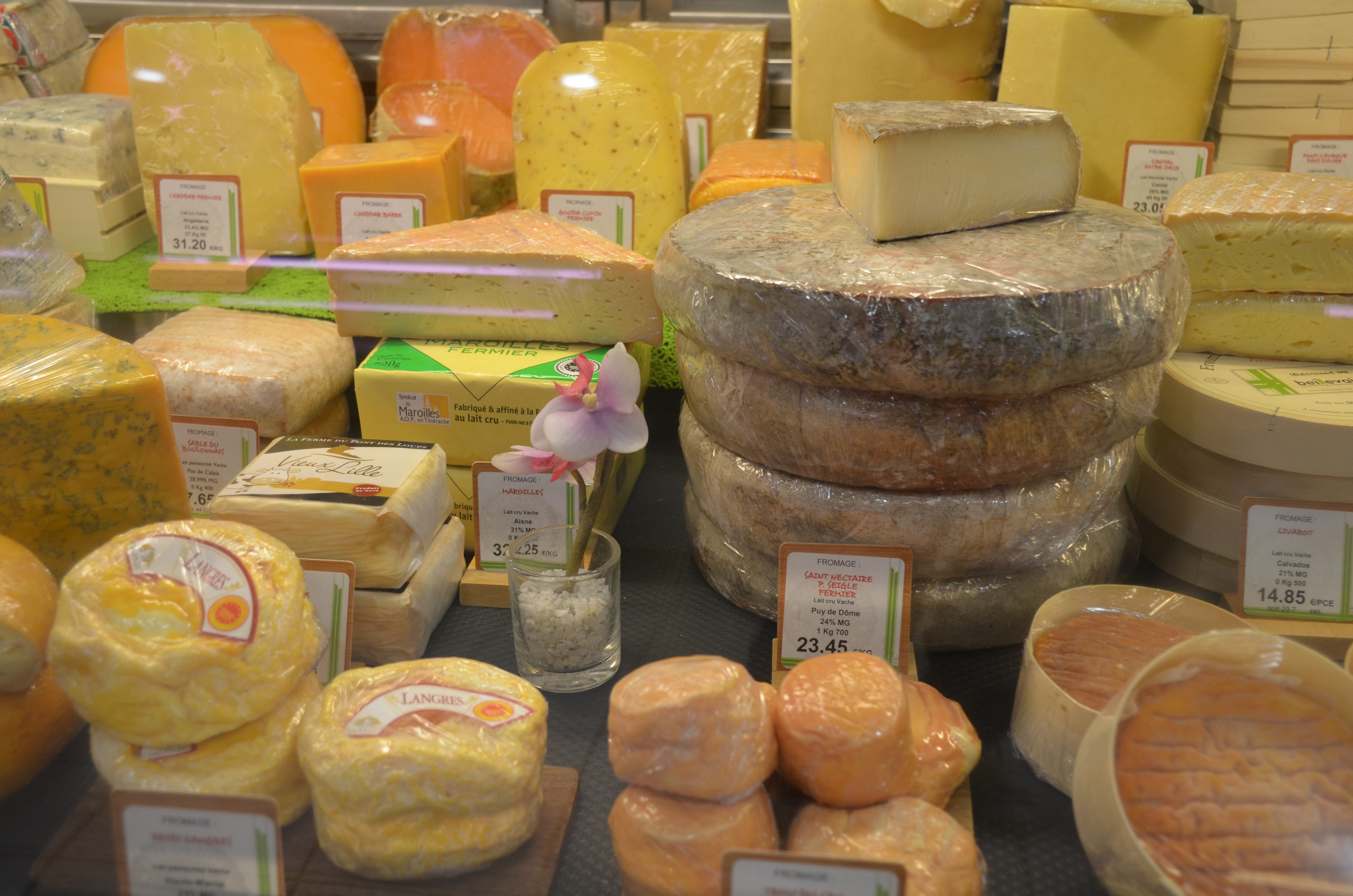 Composez votre plateau de fromage idéal pour Noël ! - Émilien - Le fromage  pour passion